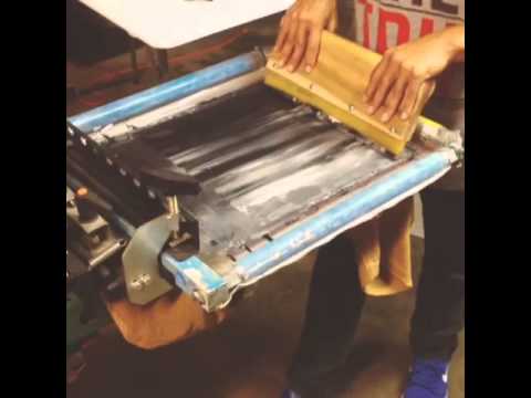Split Fountain Screen Printing - YouTube