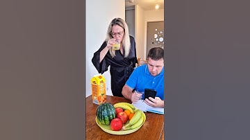 He always has a backup plan - a funny family🤣🍺#funny #humor #couple #comedya