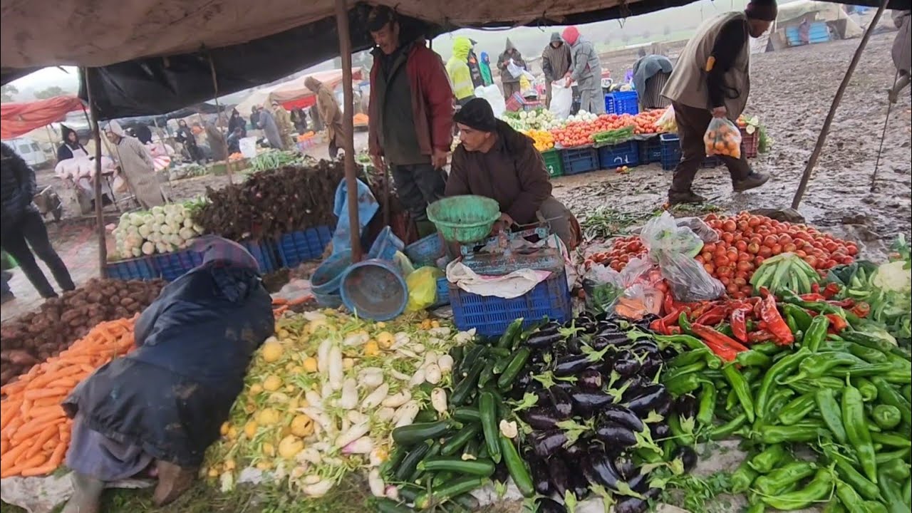 🇲🇦مباشرة من سوق الأسبوعي الاتنين ابن احمد مع تمن خضار تاريخ تصوير29/12/2025 2