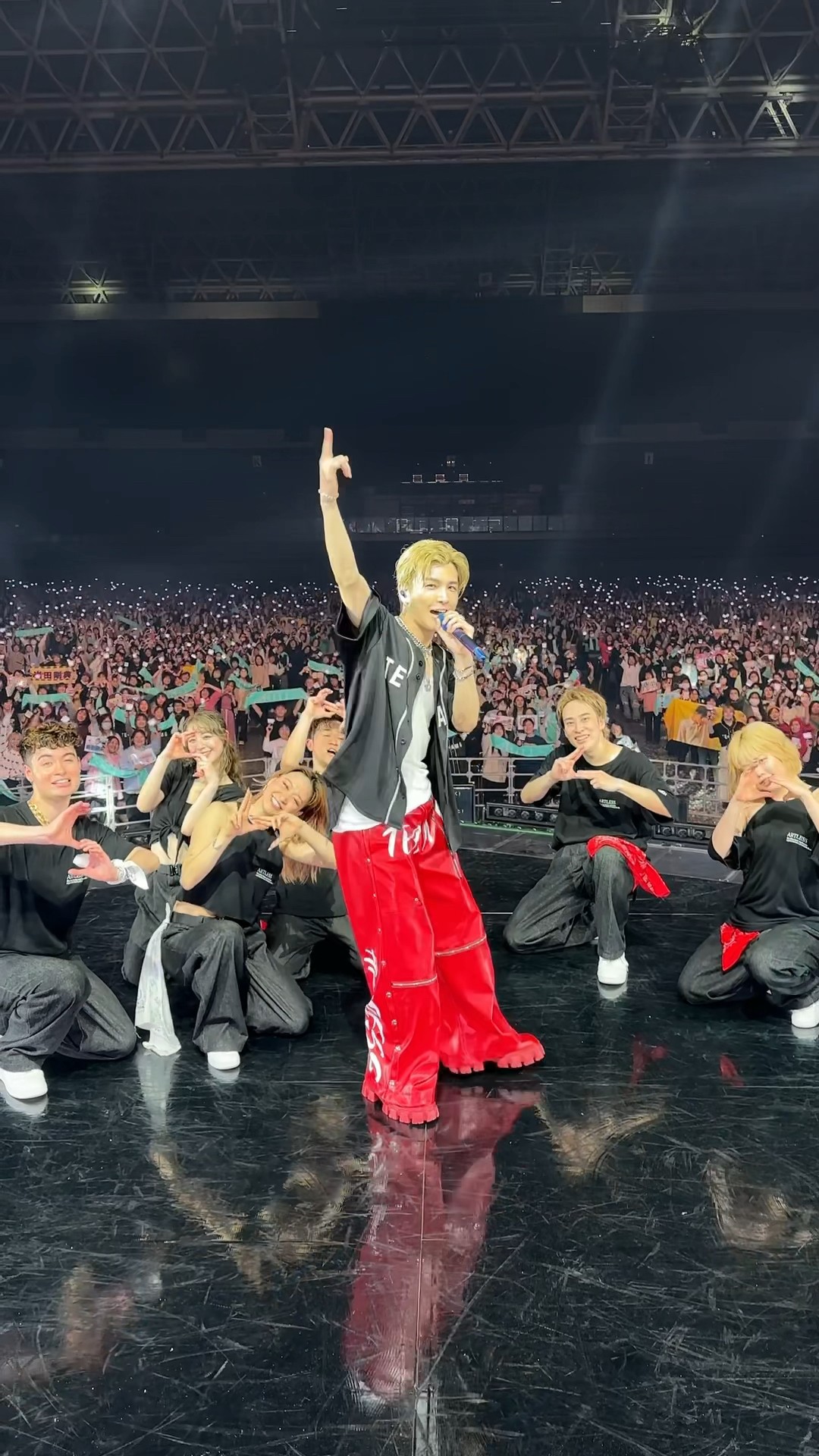 TEAM＊G🔥🔥 BIG LOVE🩵🩵 #岩田剛典 #BeMyguest #ARTLESS - YouTube
