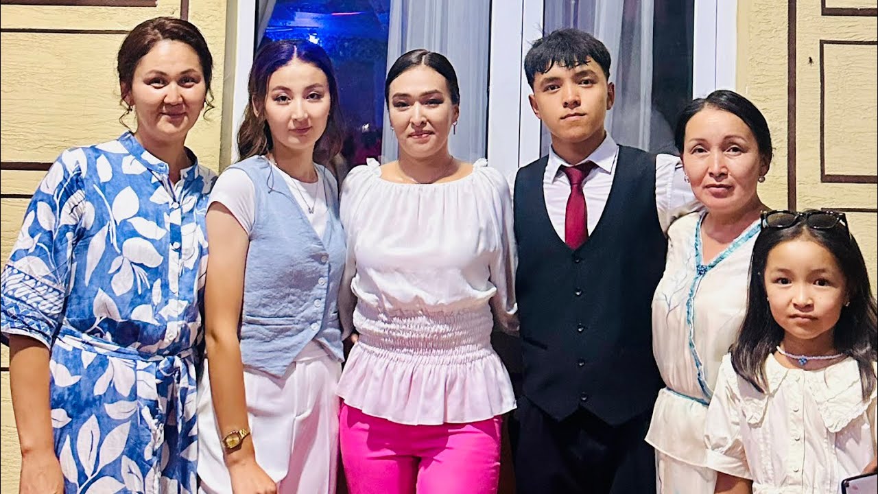 Кадамжай району Алга кафесинде  бутуруу кечеде заказда.