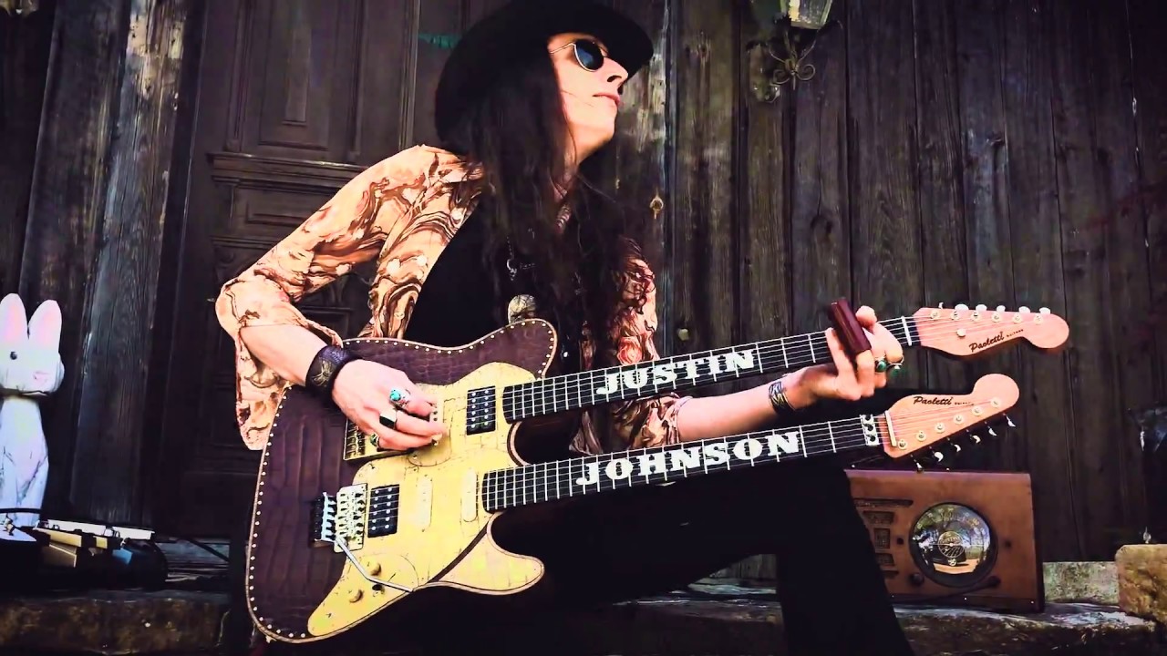 HAPPY BIRTHDAY - Double Neck Guitar Loop Station Jam