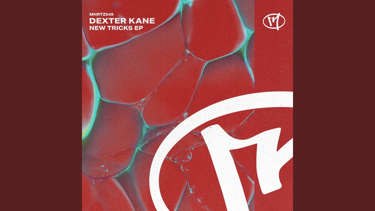 Witching Hour auf YouTube ansehen Witching Hour auf YouTube ansehen