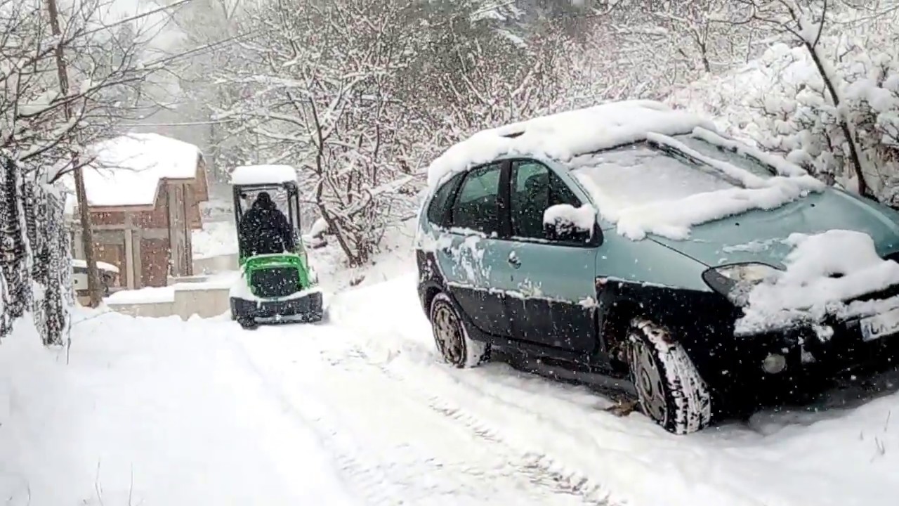 AVANT 528 мини челен товарач