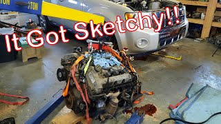 The Escape 4WD Conversion Begins - Removing the Engine and Transmission - Almost A Disaster