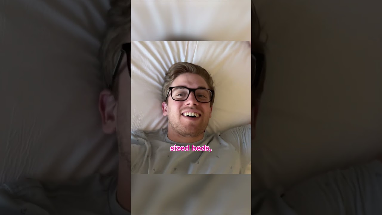 Booking a $20 hotel in Las Vegas!