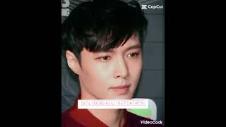 So gorgeous lay zhang 😍🥰🥰😘😉😉