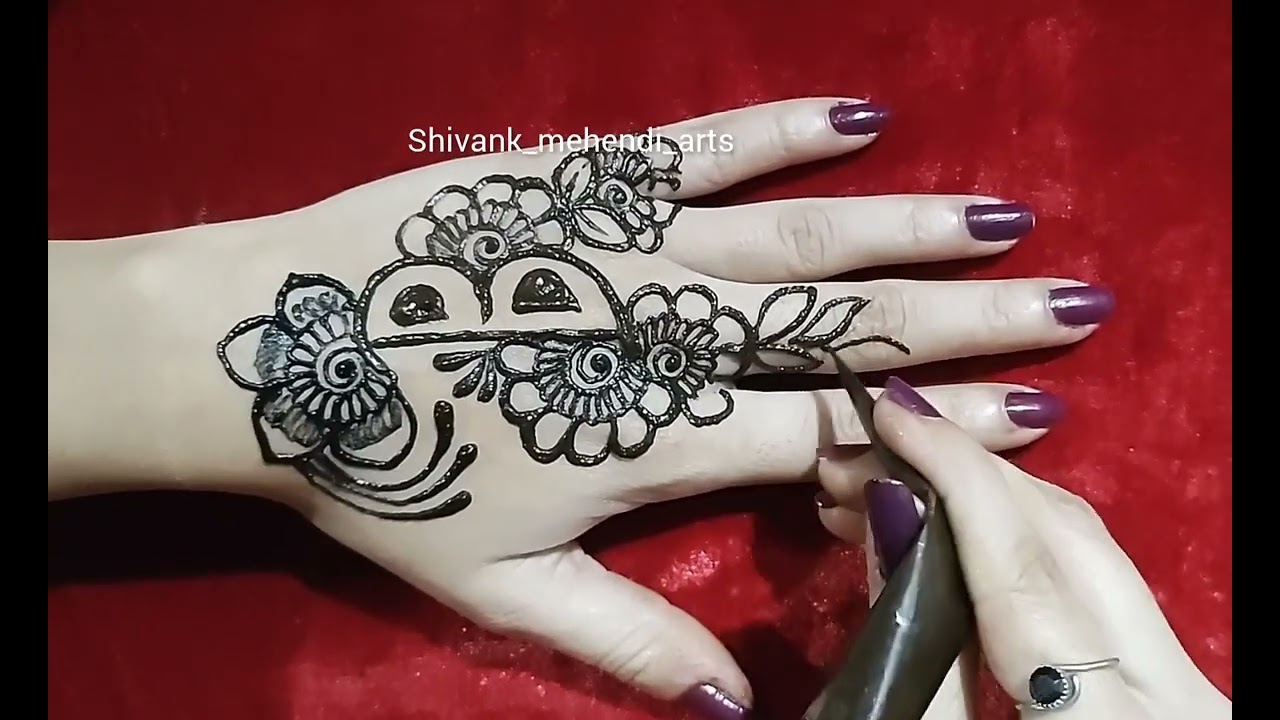 B Letter Mehndi Designs For Hands