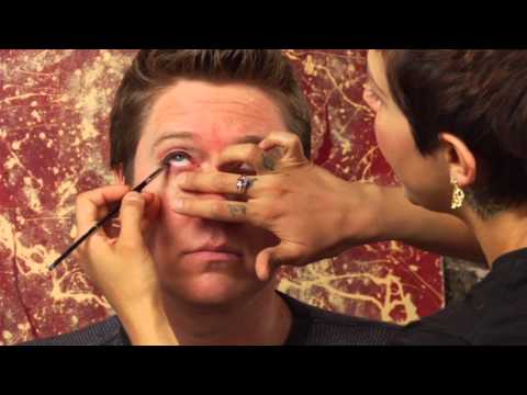 How to Apply Eyeliner on Guys : Beauty Vice