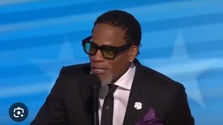 DL Hughley says sorry to Kamala Harris on Hands &amp; KNEES#black#news#dlhughley#kamalaharris#fba#dnc