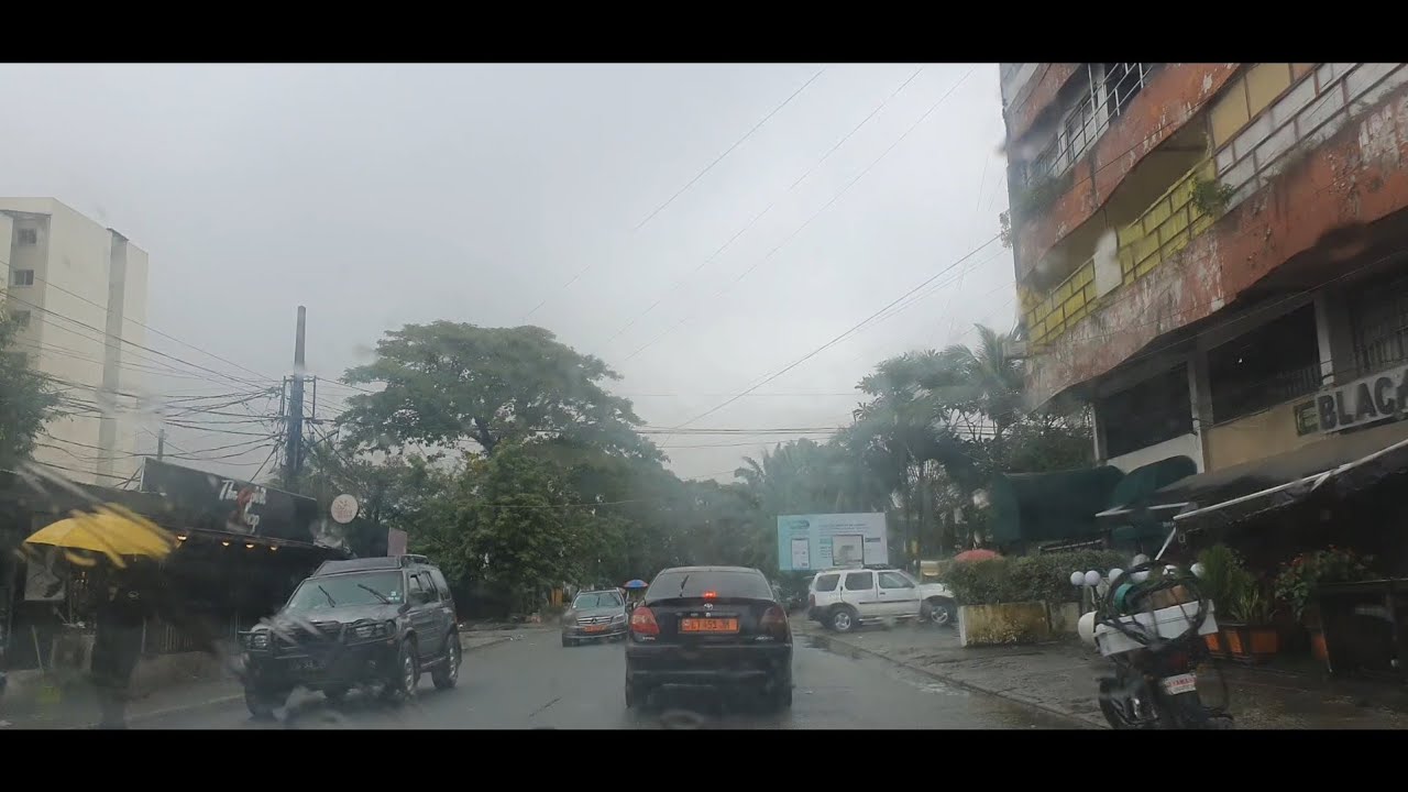 Bonapriso Douala Cameroon - Driving in the rain