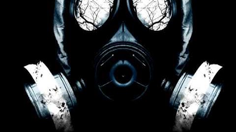 Example - Kickstarts [Bar 9 Remix] [Official Video Mix]