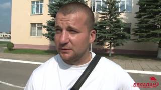 На одном из участков в Минске избирателям раздавали продукцию