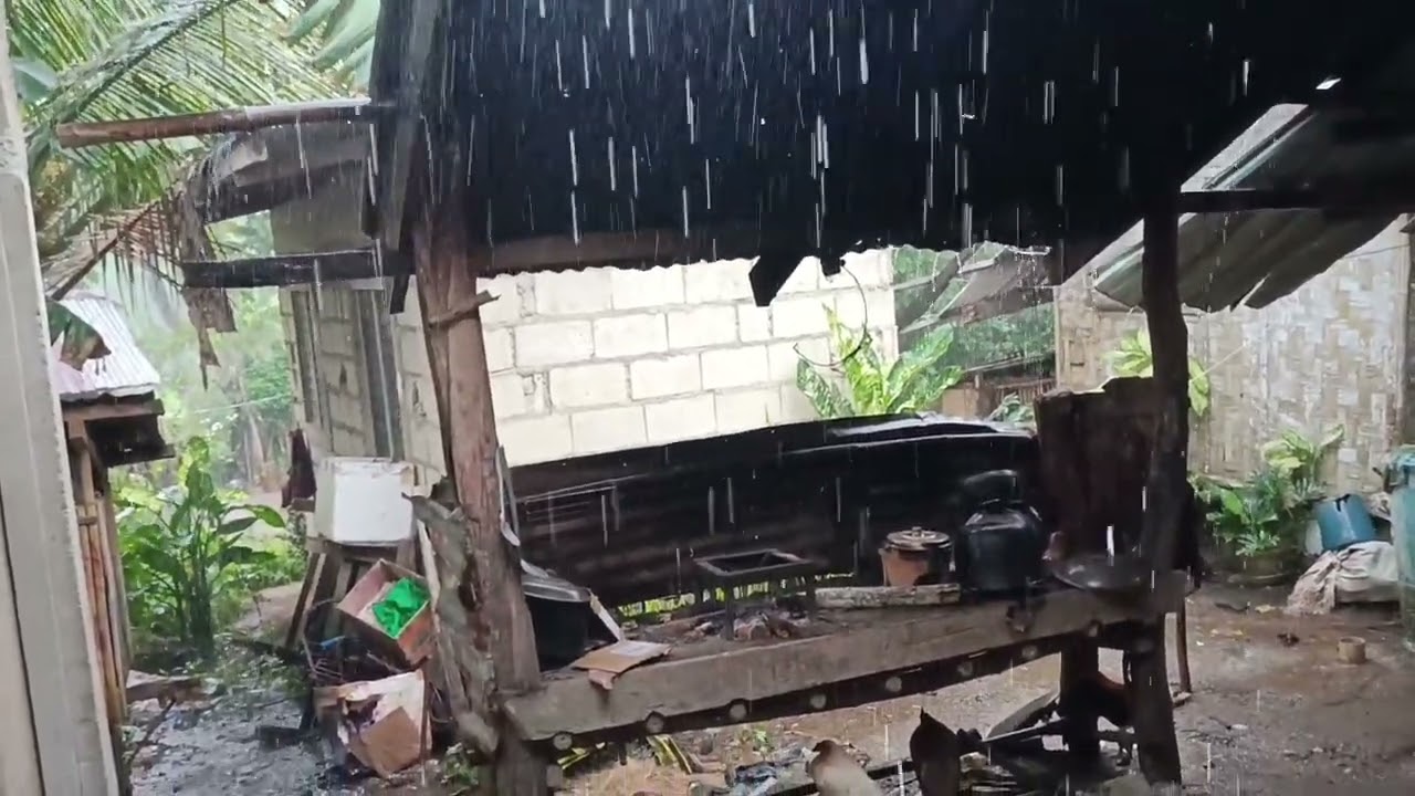 BIGLANG BUMOHOS ANG MALAKAS NA ULAN