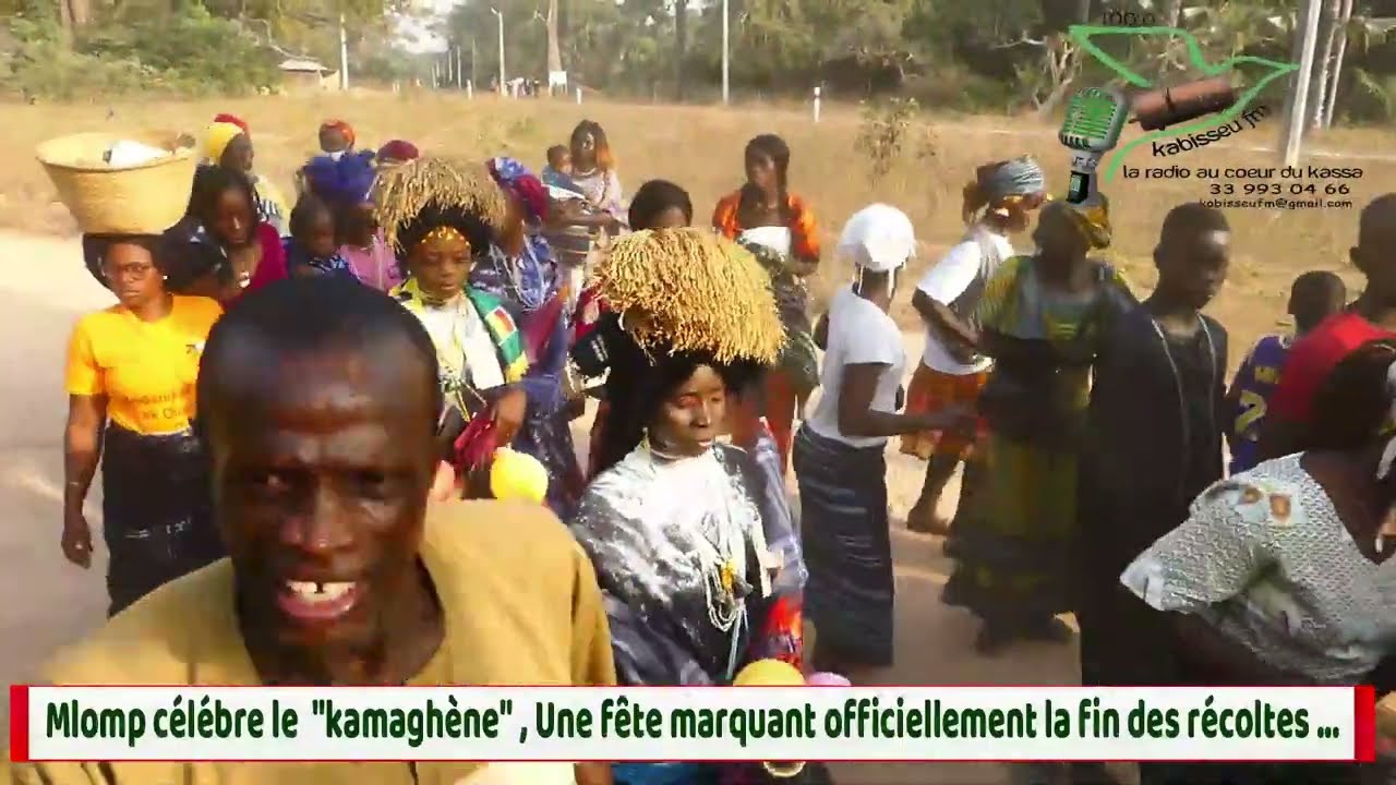 Ambiance fête traditionnelle ancestrale annuelle d'action de grâces à Dieu pour la bonne récolte.