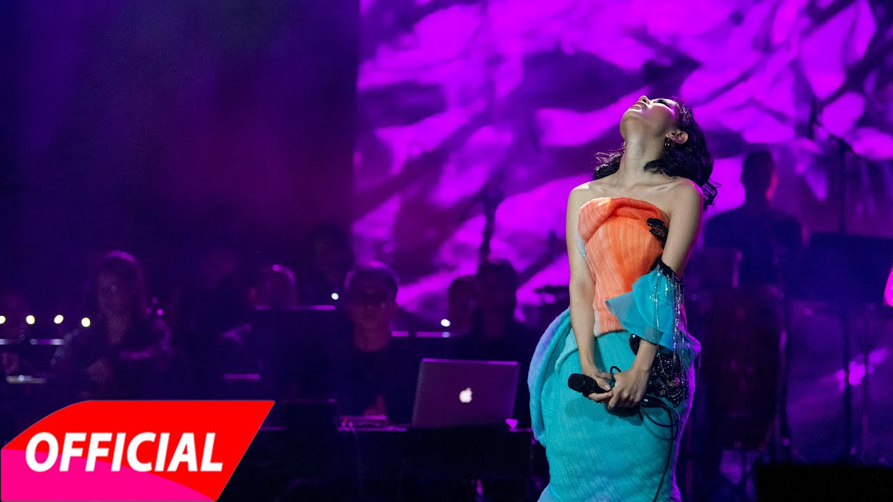 Hoàng Quyên - KHI SƯƠNG VỪA TAN I LIVE CONCERT "SÓNG HẤP DẪN" 2019