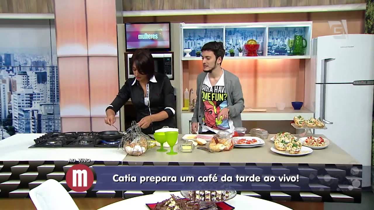Mulheres - Cátia Prepara Café da Tarde (28/08/14)
