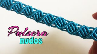 PULSERA de COLA DE RATÓN hecha con NUDOS MACRAME.