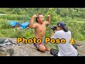 Camara ani photo lovers pose  king