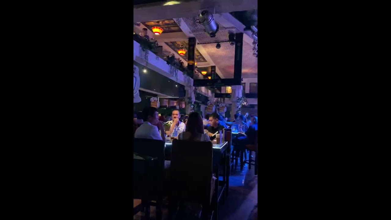 quán bia tươi ở hà nội New Quán bia top 1 Hà Nội có gì vui? Bia tươi đồ ăn ngon nhạc hay và Gái Đẹp