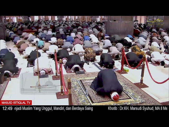 Syeikh Muhammad Salim Amir ll Imam Sholat Jum'at di Masjid Istiqlal class=