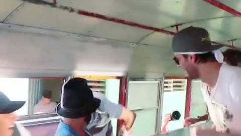 Enrique Iglesias - Subeme La Radio preview/behind the scenes