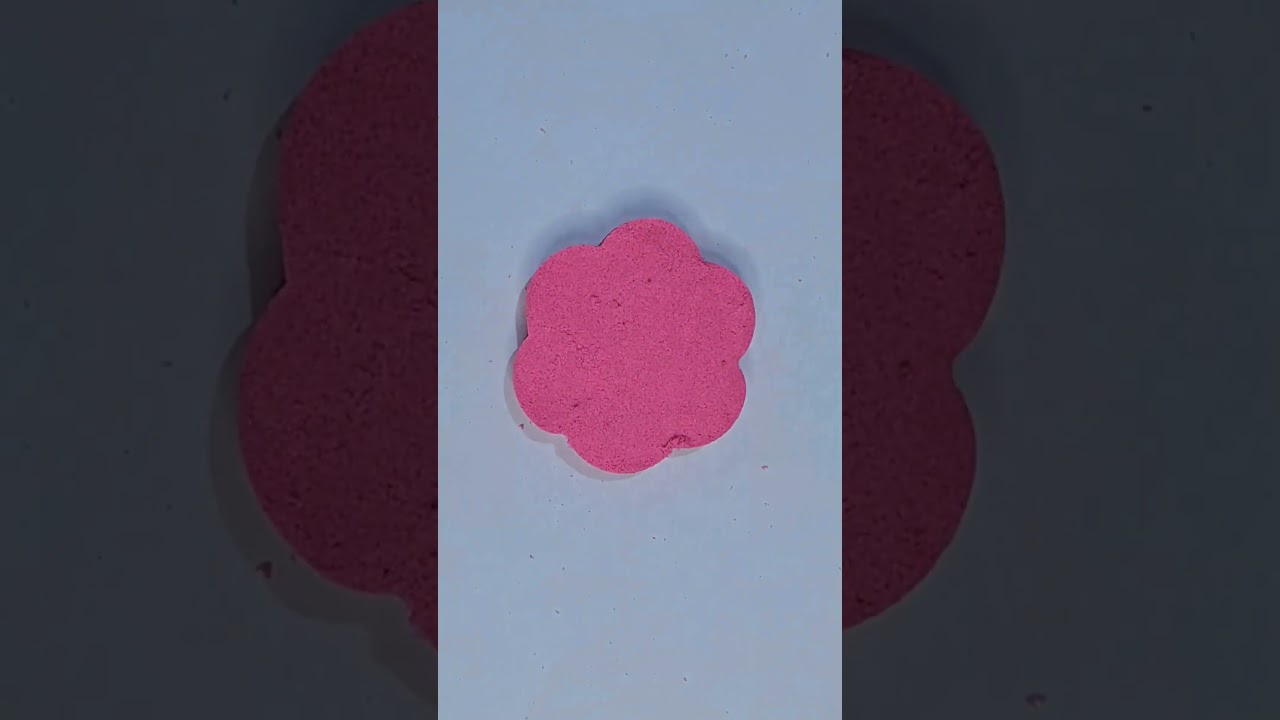 Relaxing Kinetic Sand 