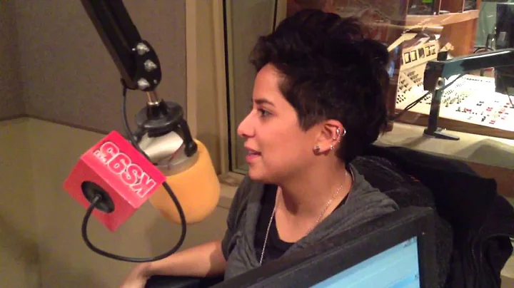 Vicci Martinez Visits Moon & Staci