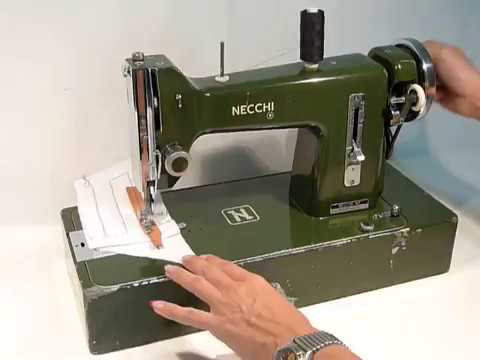 NECCHI BF Serie NOVA Mid 40s Army Green Full Metal Hand Crank Gorgeous Necchi Bf Mira Sewing Machine NECCHI BF Serie NOVA Mid 40s Army Green Full Metal Hand Crank Gorgeous Necchi Bf Mira Sewing Machine