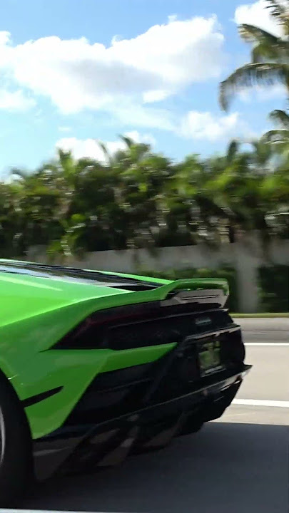 Lamborghini Huracan Evo SOUND 🏎🔊