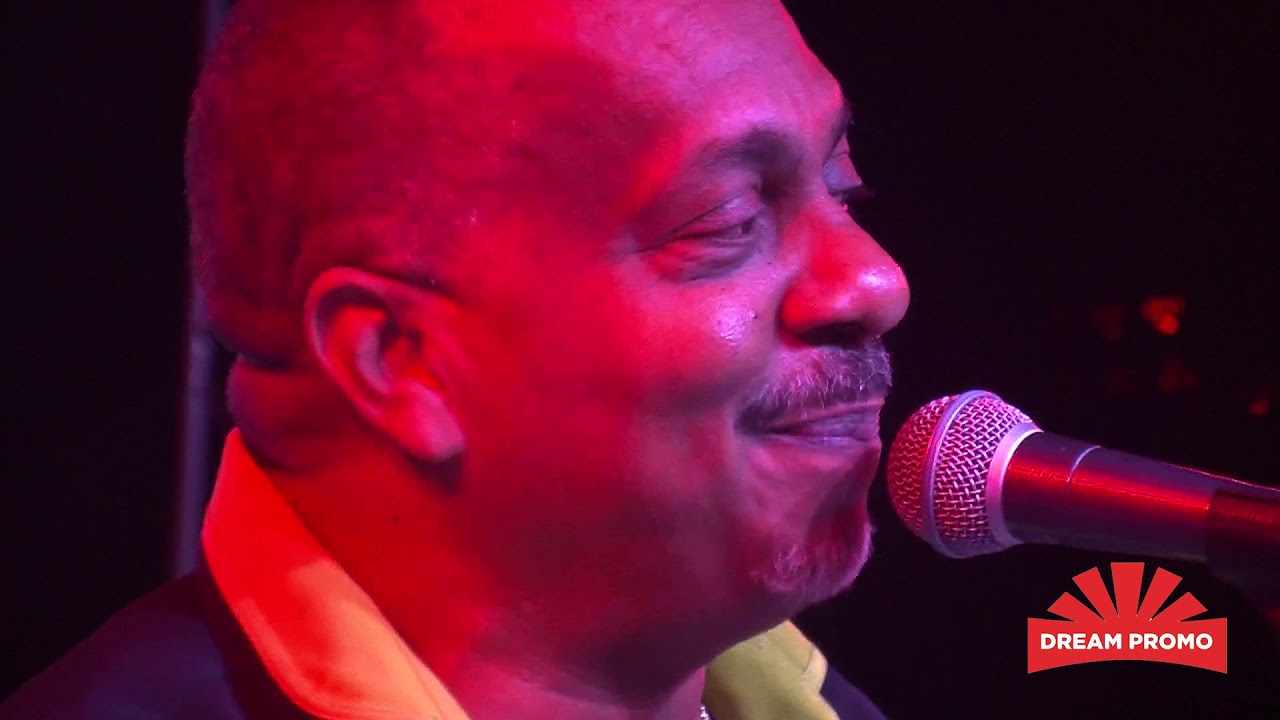 ZOUK SOUS LES ETOILES: Francky Vincent- Caca Poule