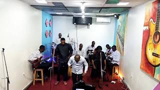 Cover Frere Hugues Diakanua chante Sr Marie Misamu