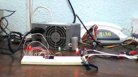 Electronic Tutorials - PIC - 09 Using the Comparator module