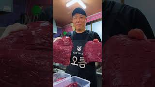 Eating EXOTIC Meat on Jeju Island 🇰🇷🍖