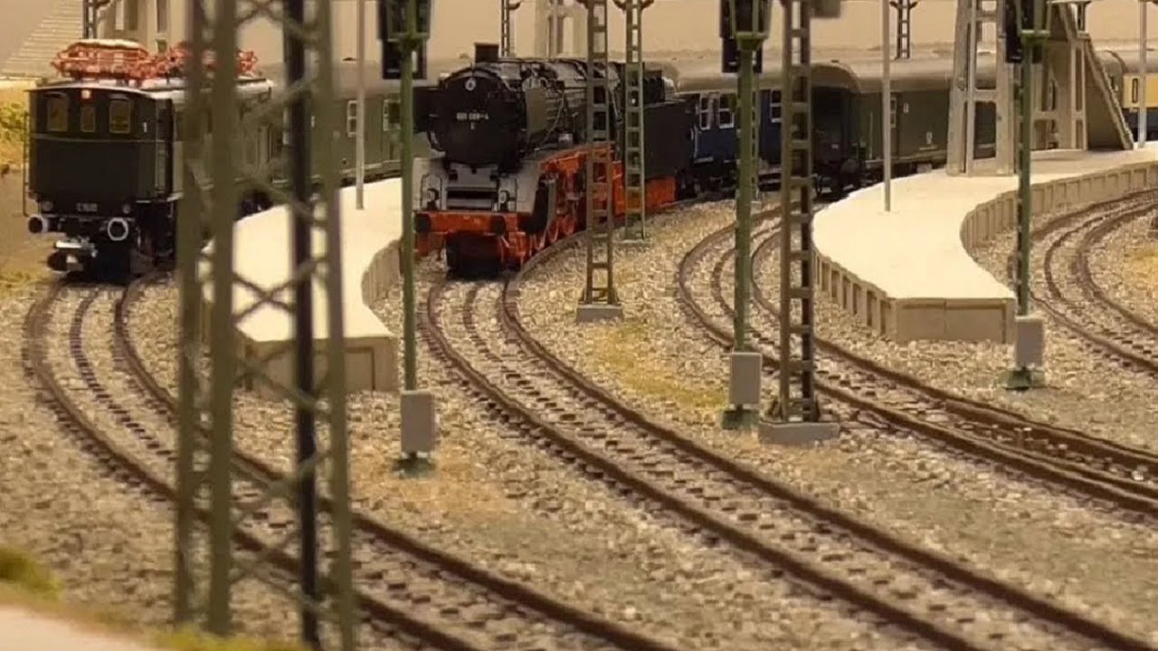 Auwiesen Betrieb - damals an Auwiesen vorbei