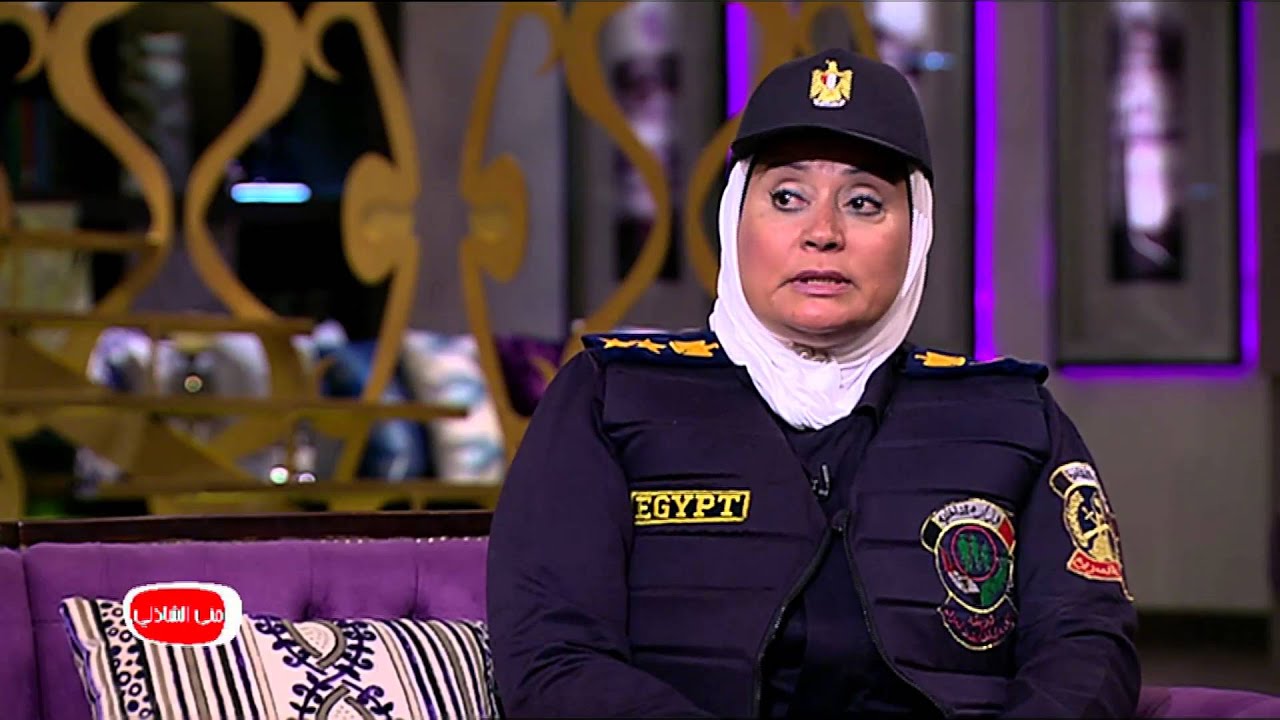 معكم مني الشاذلي| شاهد طريقة تعامل عقيد شرطة نسائية مع المتحرشين