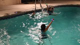 Starlux Pool Party: the Light Up Way to Play Swimming Games screenshot 2