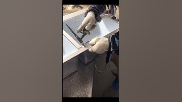 Gia công chấn gấp dột dập uốn kim loại theo yêu cầu toàn quốc.