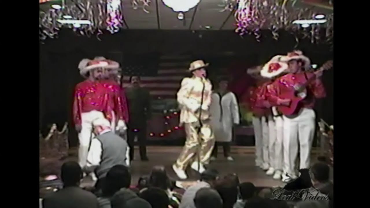 carnaval-1999-danca-de-attleboro-ma-no-campo-do-divino-esp-rito-santo