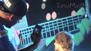 Liam taking Selfies! (Little Things) Ziam Moments [HD] Sept/13/14