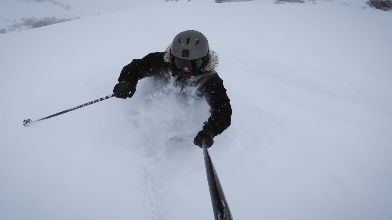 Majestic Powder Tracks - YouTube