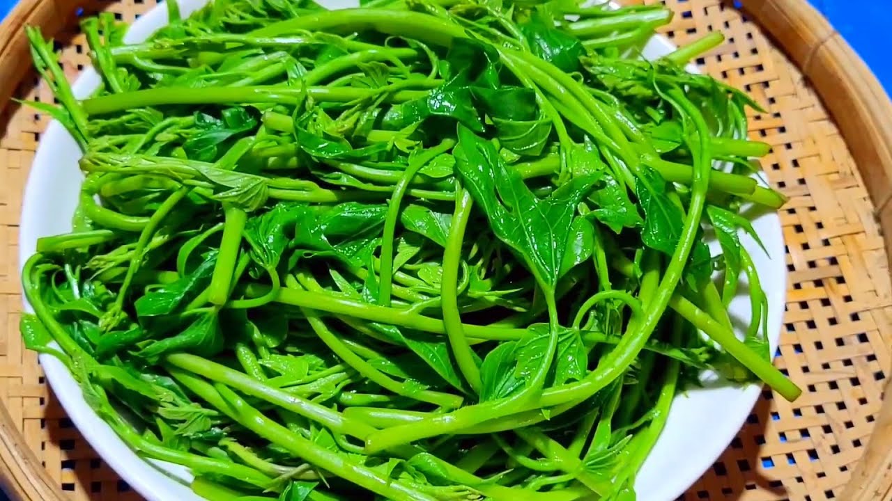 Cách Luộc Rau Lang Xanh Giòn Để Cả Ngày Cũng Không Bị Thâm Đen