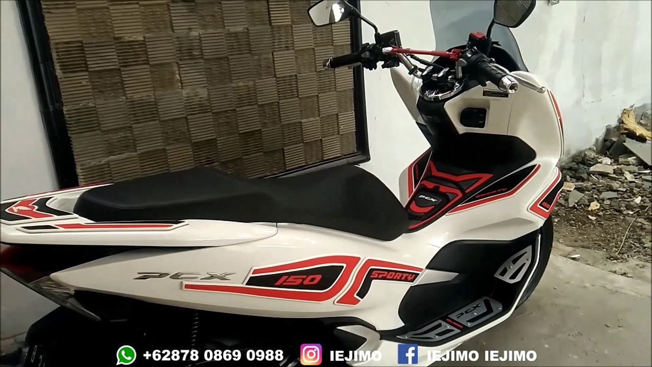 MODIFIKASI HONDA  PCX  150 TAHUN 2018 MOTOR  WHITE 