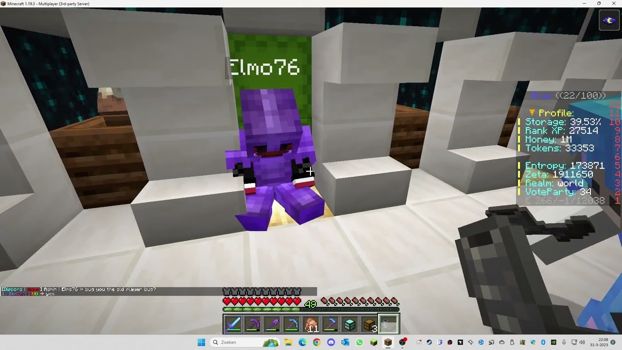 Elmo in the minecraft server Rexkraft taking it easy!