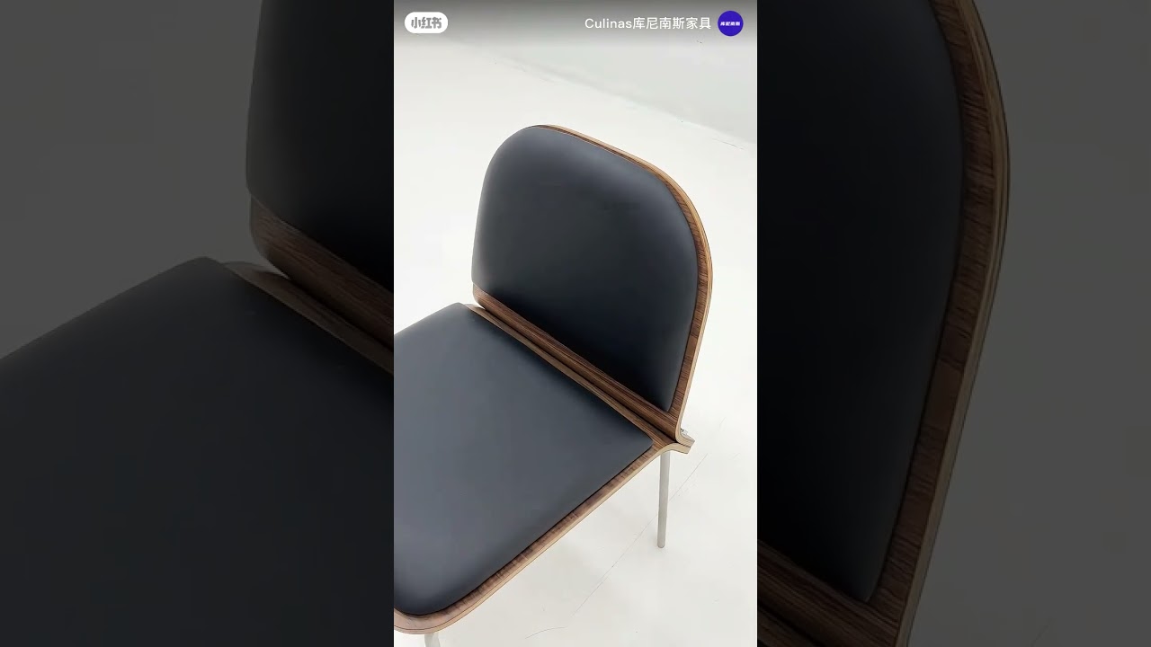 THE "Let time slow down" Combination of modern + medieval style