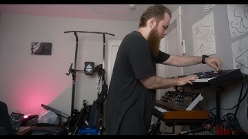 live trippy meditative synthesizer music in 432 hz