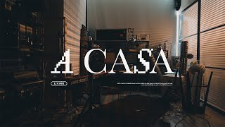 Video-Miniaturansicht von „LIVING - A Casa (Videoclip Oficial)“