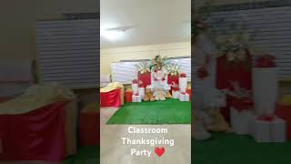 Classroom decorations for Thanksgiving party ❤️