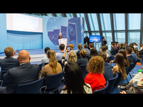 Video: Fabbrica di vetro Dmitrovsky. Attività d'impresa