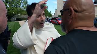 Video: Get Rid of the Easter Bunny, or I'm putting you on the floor - Ruben Israel vs Catholic